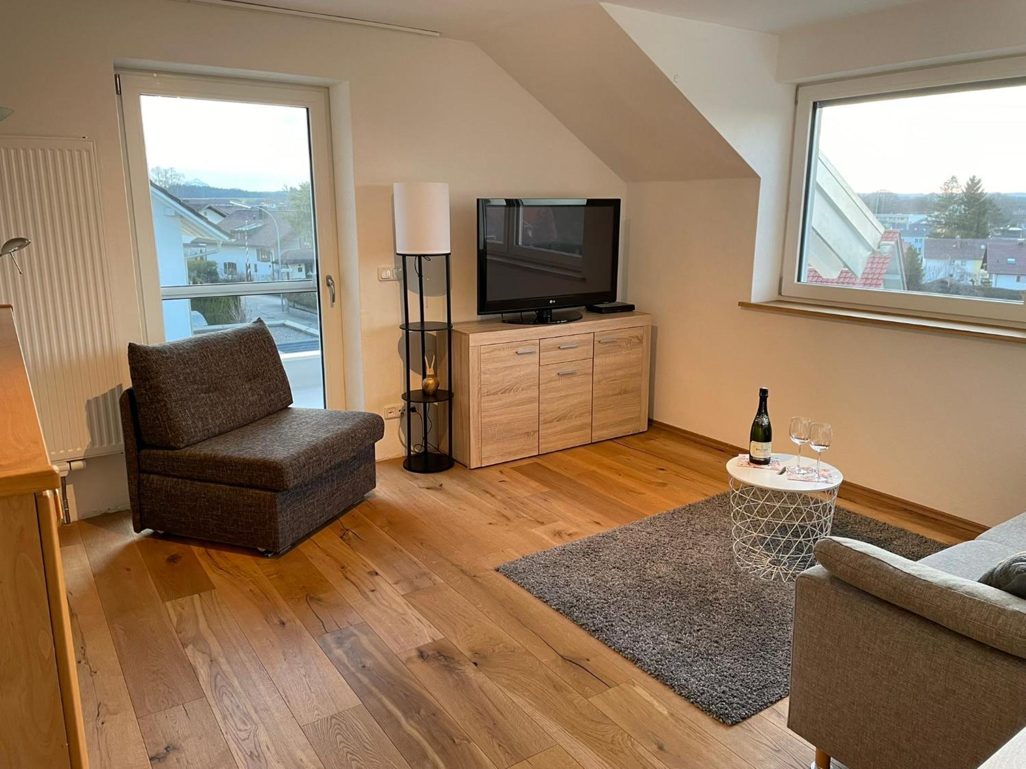 Wohnung Mit Ausblick Im Allgaeu Mit 2 Schlafzimmern Marktoberdorf Exterior photo